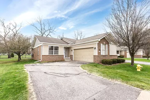 1329 Stewart Dr, Ypsilanti, MI 48198