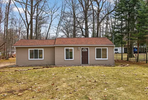 3498 Niemi St, Hayes, MI 48625