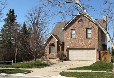 2036 Suffolk Ave, Ann Arbor, MI 48103