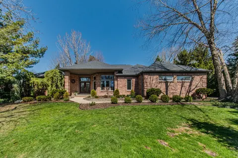 5088 Birkdale Dr, Scio, MI 48103