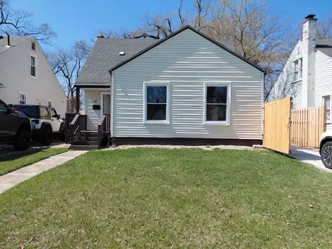 8845 Faust Ave, Detroit, MI 48228