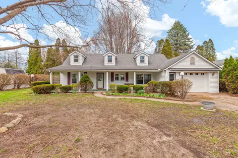 606 High St, Blissfield, MI 49228