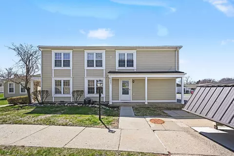 22842 Renford St, Novi, MI 48375