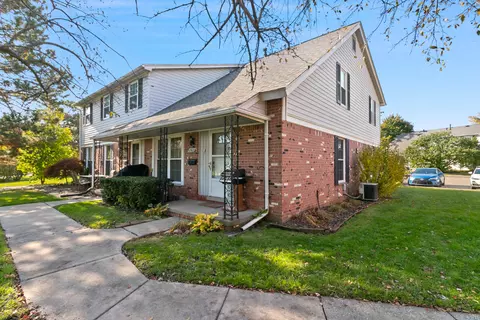 6962 Harvard Ln, Canton, MI 48187