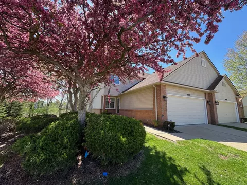 9002 Pine Cove Dr, Northfield, MI 48189