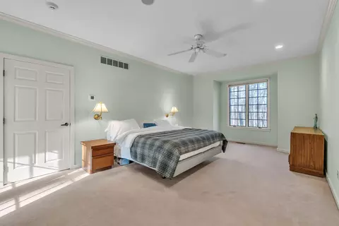 Bedroom - 5140 Turtle Point Dr, Northfield, MI 48105 photo 3 of 4