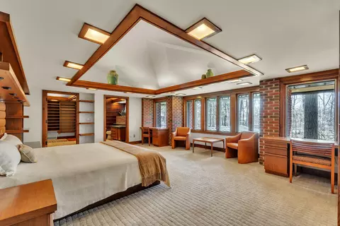 Bedroom - 5140 Turtle Point Dr, Northfield, MI 48105 photo 1 of 4
