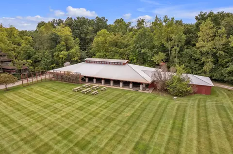 Exterior - 5140 Turtle Point Dr, Northfield, MI 48105 photo 14 of 17
