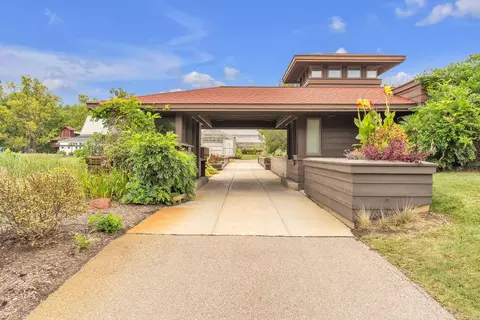 Exterior - 5140 Turtle Point Dr, Northfield, MI 48105 photo 2 of 17