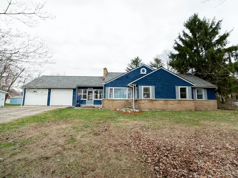 9079 Gotts Ct, Augusta, MI 48191