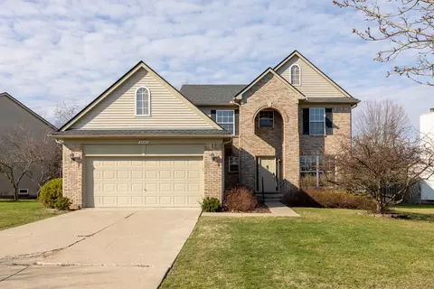 3589 Fieldcrest Ln, Pittsfield, MI 48197