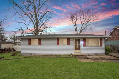 1720 Michigan St, Algonac, MI 48001
