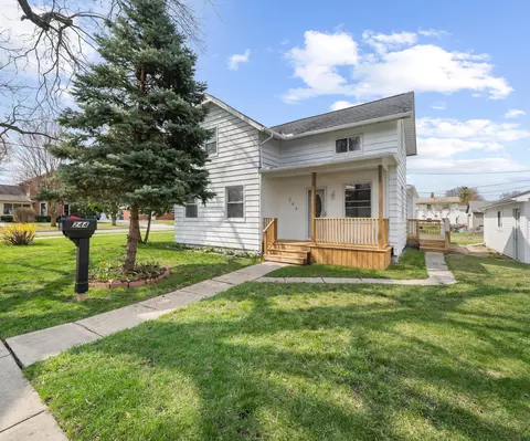 244 Cass St, Dundee, MI 48131