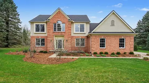 3891 Warren Ct, Ann Arbor, MI 48105