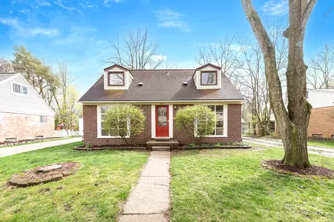 2221 Walter Dr, Ann Arbor, MI 48103
