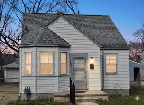 8225 Grandville Ave, Detroit, MI 48228