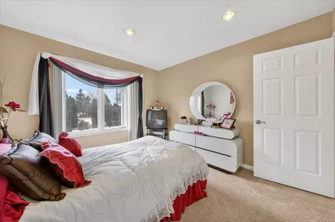 19444 Jack Pine Dr, Macomb, MI 48042 photo 31