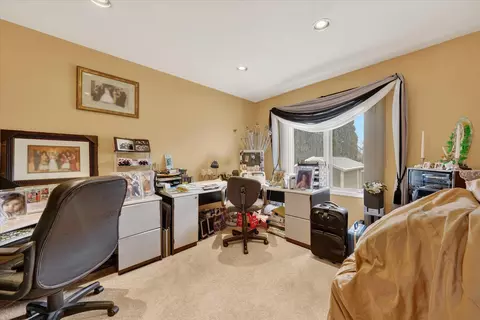 19444 Jack Pine Dr, Macomb, MI 48042 photo 25