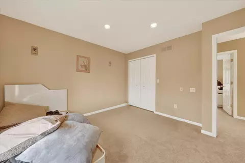 19444 Jack Pine Dr, Macomb, MI 48042 photo 29