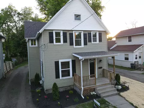 556 Cooper St, Jackson, MI 49201