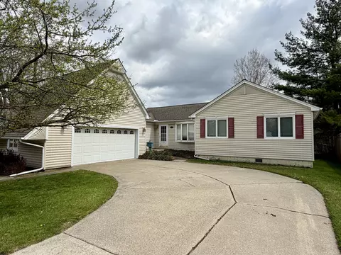 27420 Milton Ave, Warren, MI 48092