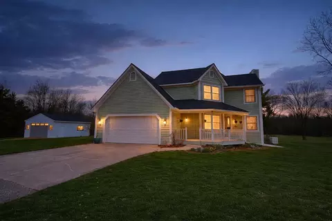 6876 Nollar Rd, Northfield, MI 48189