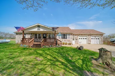 14912 Devereaux Rd, Parma, MI 49224