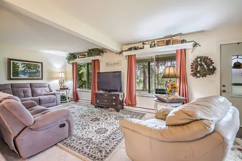 Living - 8415 Huron River Dr, Webster, MI 48130 photo 2 of 4