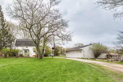 Exterior - 8415 Huron River Dr, Webster, MI 48130 photo 13 of 13