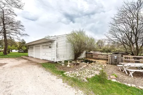 Exterior - 8415 Huron River Dr, Webster, MI 48130 photo 3 of 13