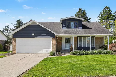 1830 Saxon St, Ann Arbor, MI 48103