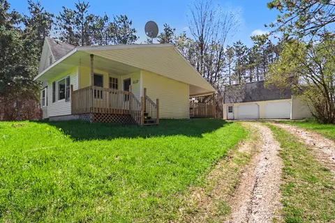 2405 100th Ave, Evart, MI 49631