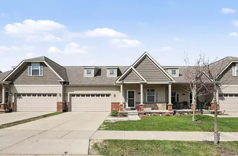 267 Victoria Dr, Dexter, MI 48130