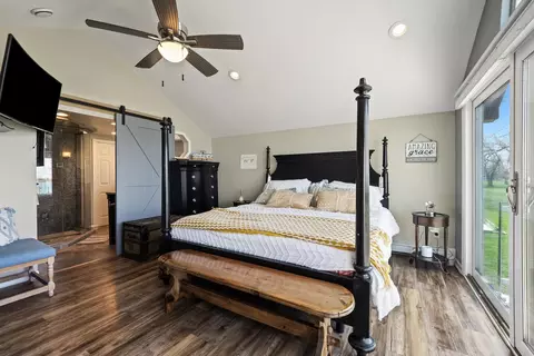 Bedroom - 8115 Colony Dr, Clay, MI 48001 photo 2 of 5