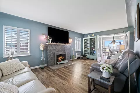 Living - 8115 Colony Dr, Clay, MI 48001 photo 2 of 3
