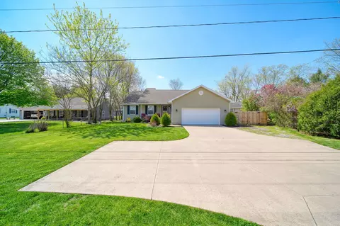 6604 Green Hwy, Tecumseh, MI 49286