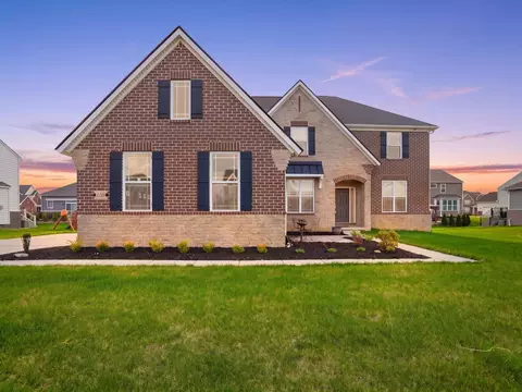 430 Pineway Dr, Scio, MI 48103