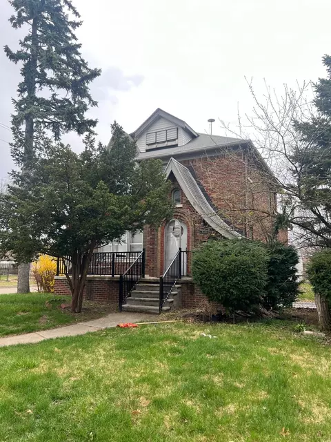 17303 Runyon St, Detroit, MI 48234