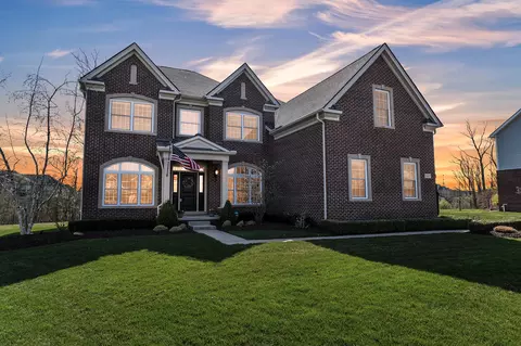 50437 Telluride Cir, Canton, MI 48187