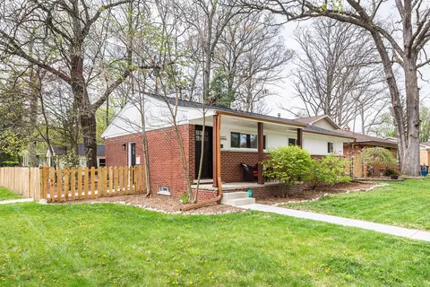 1003 Western Dr, Ann Arbor, MI 48103