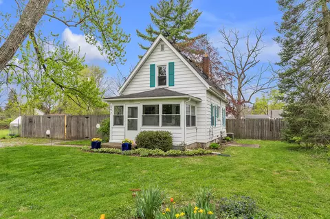 597 Kuehnle Ave, Ann Arbor, MI 48103