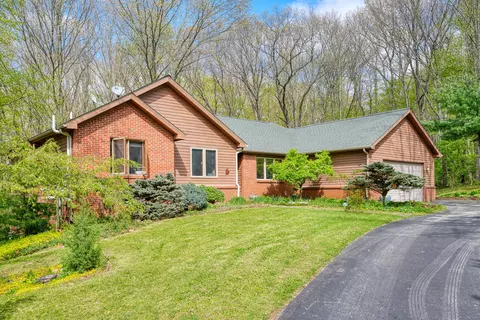 4482 Sutton Rd, Raisin, MI 49229