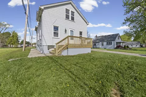 12850 Ziegler St, Taylor, MI 48180
