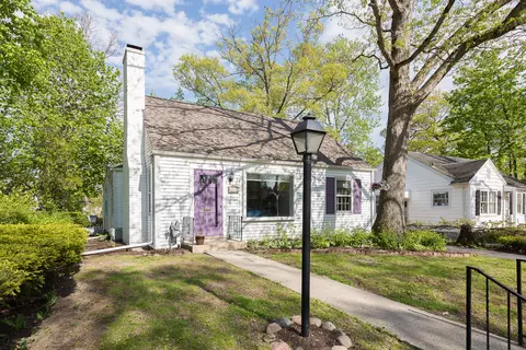 1211 Birk Ave, Ann Arbor, MI 48103