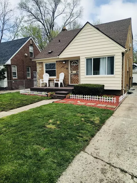 19820 Grandview St, Detroit, MI 48219