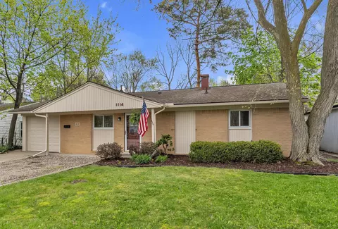 1114 N Maple Rd, Ann Arbor, MI 48103