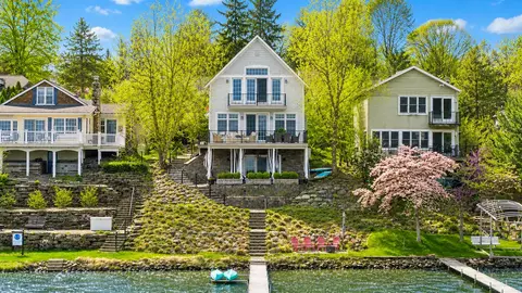 13766 Rustic Dr, Dexter, MI 48137