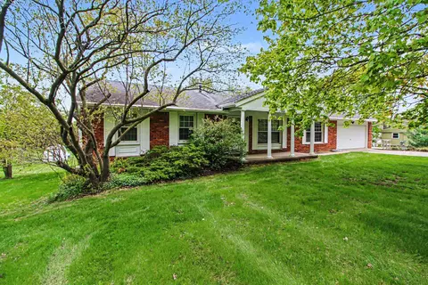 9909 Carpenter Rd, Milan, MI 48160