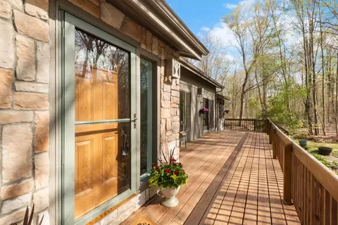 Exterior - 963 Peaceful Ct, Brighton, MI 48114 photo 6 of 14