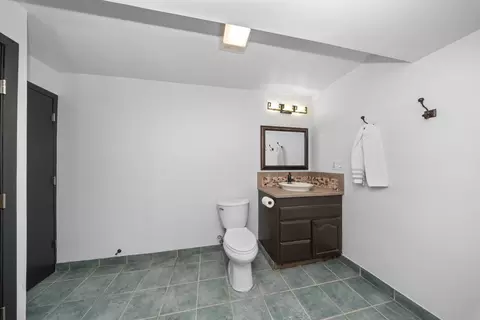Bath - 963 Peaceful Ct, Brighton, MI 48114 photo 7 of 7